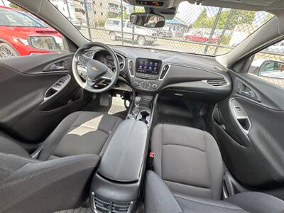 2023 Chevrolet Malibu LT   - Photo 7 - Longview, WA 98632