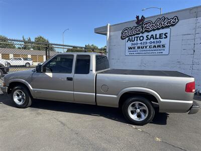 2003 Chevrolet S-10 LS - Photo 2 - Longview, WA 98632