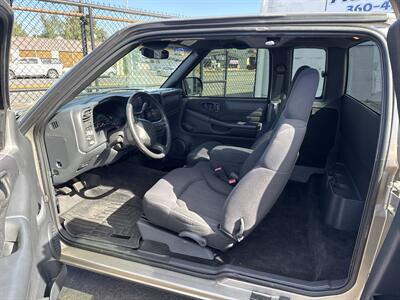 2003 Chevrolet S-10 LS - Photo 8 - Longview, WA 98632