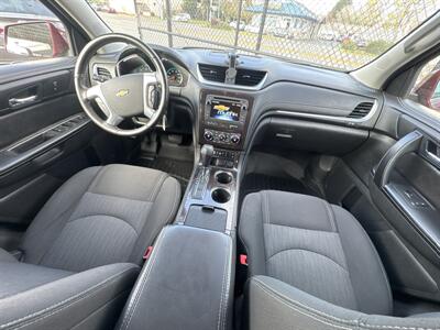 2016 Chevrolet Traverse 2LT   - Photo 7 - Longview, WA 98632