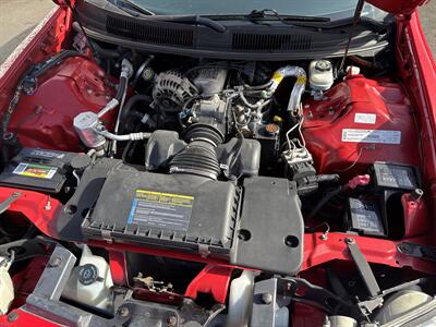 2001 Chevrolet Camaro   - Photo 8 - Longview, WA 98632