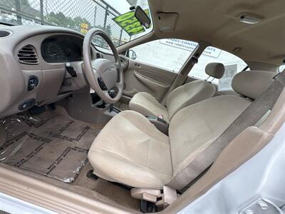 2002 Ford Escort SE - Photo 8 - Longview, WA 98632