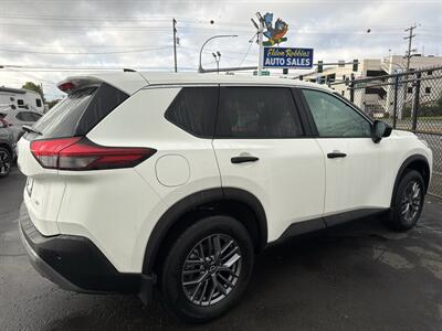 2023 Nissan Rogue S - Photo 3 - Longview, WA 98632