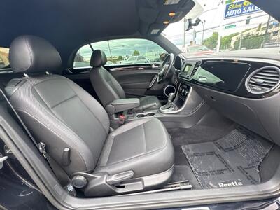 2018 Volkswagen Beetle Convertible 2.0T S with Style and Com   - Photo 5 - Longview, WA 98632