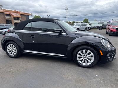2018 Volkswagen Beetle Convertible 2.0T S with Style and Com   - Photo 4 - Longview, WA 98632
