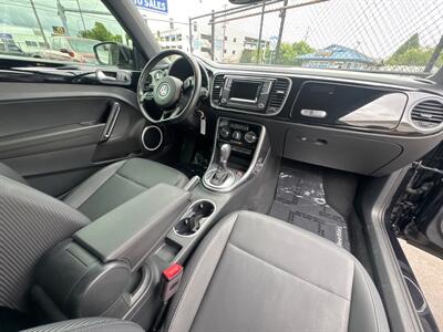 2018 Volkswagen Beetle Convertible 2.0T S with Style and Com   - Photo 6 - Longview, WA 98632