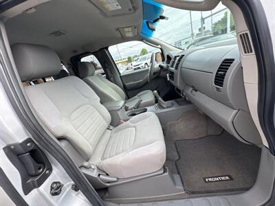 2006 Nissan Frontier XE   - Photo 5 - Longview, WA 98632