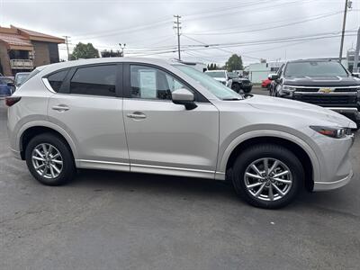 2025 Mazda CX-5 2.5 S Preferred   - Photo 4 - Longview, WA 98632