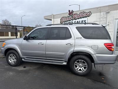 2003 Toyota Sequoia Limited   - Photo 2 - Longview, WA 98632