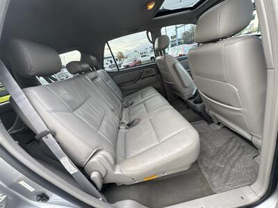 2003 Toyota Sequoia Limited   - Photo 6 - Longview, WA 98632