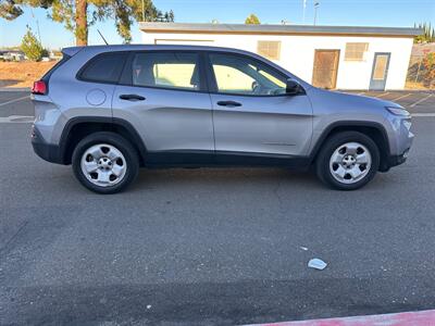 2014 Jeep Cherokee Sport   - Photo 4 - Sacramento, CA 95823