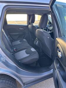 2014 Jeep Cherokee Sport   - Photo 11 - Sacramento, CA 95823