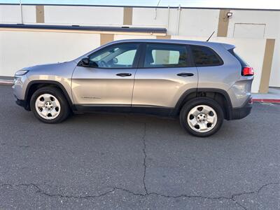 2014 Jeep Cherokee Sport   - Photo 5 - Sacramento, CA 95823