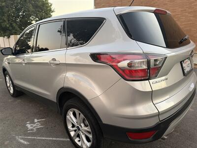 2017 Ford Escape SE - Photo 5 - Sacramento, CA 95823
