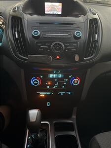 2017 Ford Escape SE - Photo 17 - Sacramento, CA 95823