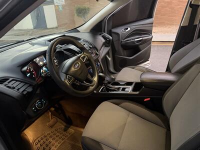 2017 Ford Escape SE - Photo 15 - Sacramento, CA 95823