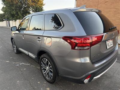 2018 Mitsubishi Outlander SE - Photo 4 - Sacramento, CA 95823