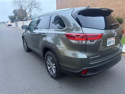 2019 Toyota Highlander XLE - Photo 6 - Sacramento, CA 95823