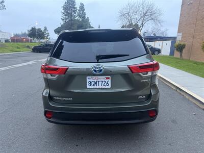 2019 Toyota Highlander XLE - Photo 4 - Sacramento, CA 95823