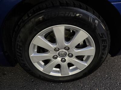 2009 Toyota Camry XLE V6   - Photo 10 - Sacramento, CA 95823