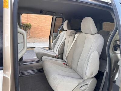 2014 Toyota Sienna LE 8-Passenger - Photo 17 - Sacramento, CA 95823