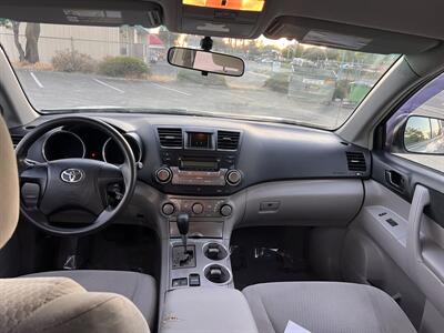 2010 Toyota Highlander  AWD - Photo 12 - Sacramento, CA 95823