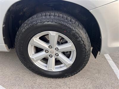 2010 Toyota Highlander  AWD - Photo 9 - Sacramento, CA 95823