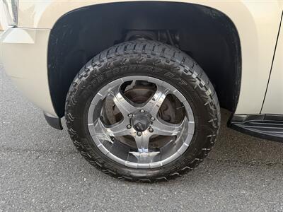 2011 Chevrolet Tahoe LT - Photo 9 - Sacramento, CA 95823