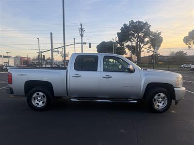 2011 Chevrolet Silverado 1500 LTZ   - Photo 7 - Sacramento, CA 95823