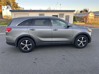 2016 Kia Sorento EX - Photo 9 - Sacramento, CA 95823