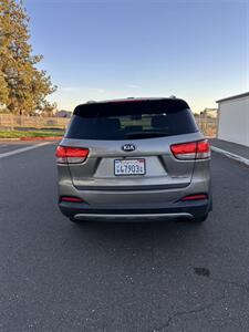 2016 Kia Sorento EX - Photo 5 - Sacramento, CA 95823
