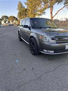 2016 Ford Flex SEL - Photo 4 - Sacramento, CA 95823