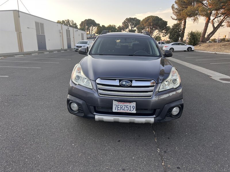 2014 Subaru Outback 2.5i Limited - Photo 1 - Sacramento, CA 95823