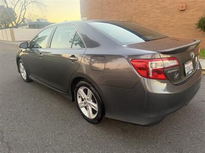 2013 Toyota Camry SE   - Photo 6 - Sacramento, CA 95823
