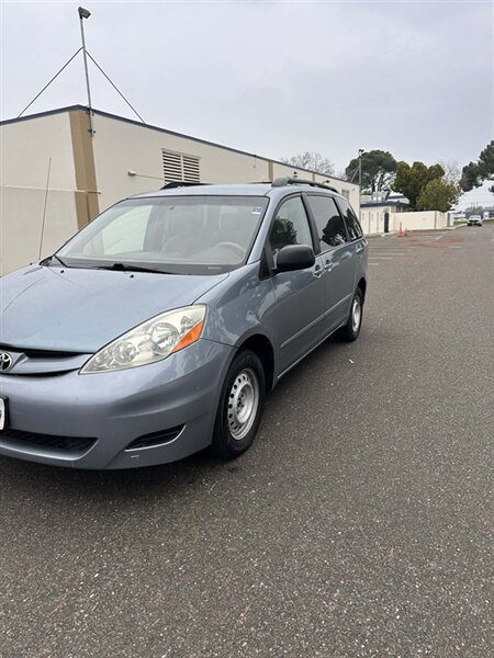 2006 Toyota Sienna LE 7 Passenger   - Photo 1 - Sacramento, CA 95823