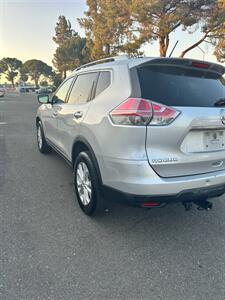 2015 Nissan Rogue SV   - Photo 4 - Sacramento, CA 95823