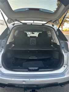 2015 Nissan Rogue SV   - Photo 15 - Sacramento, CA 95823