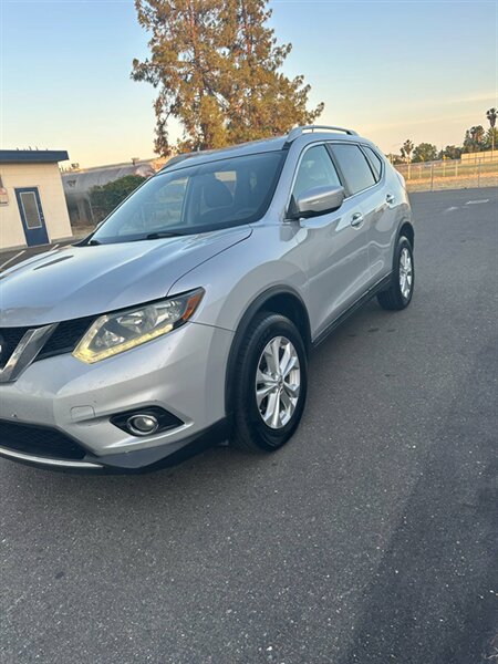 2015 Nissan Rogue SV - Photo 1 - Sacramento, CA 95823