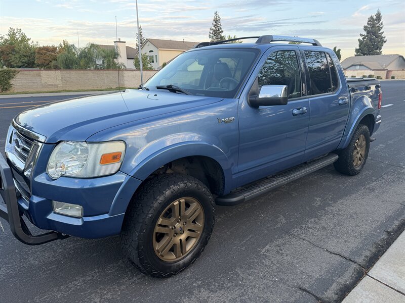2009 Ford Explorer Sport Trac Limited   - Photo 1 - Sacramento, CA 95823