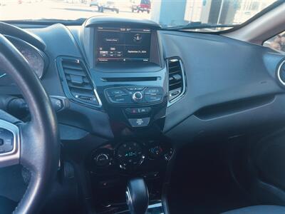 2014 Ford Fiesta SE   - Photo 11 - Sacramento, CA 95823