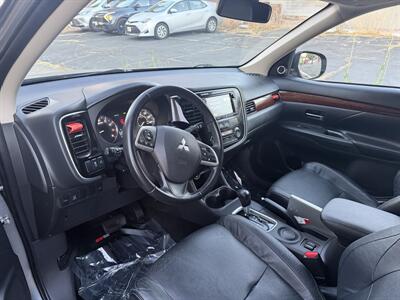 2014 Mitsubishi Outlander SE - Photo 10 - Sacramento, CA 95823