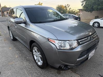 2014 Mitsubishi Outlander SE - Photo 3 - Sacramento, CA 95823