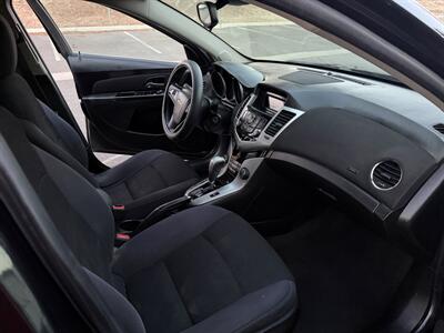 2015 Chevrolet Cruze 1LT Auto - Photo 15 - Sacramento, CA 95823