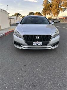2017 Hyundai SONATA Hybrid SE   - Photo 3 - Sacramento, CA 95823