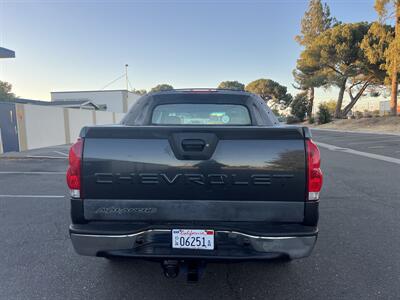 2005 Chevrolet Avalanche 1500 LS   - Photo 4 - Sacramento, CA 95823