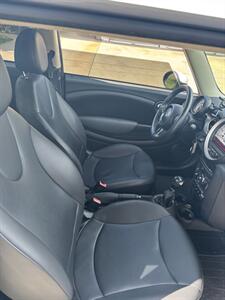 2012 MINI Cooper Hardtop   - Photo 11 - Los Angeles, CA 90022