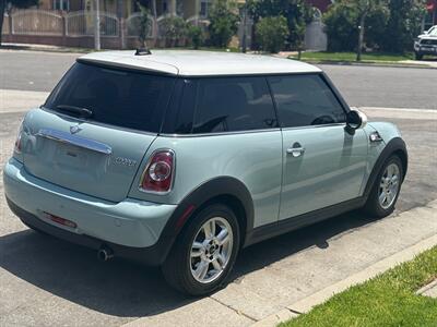 2012 MINI Cooper Hardtop   - Photo 4 - Los Angeles, CA 90022