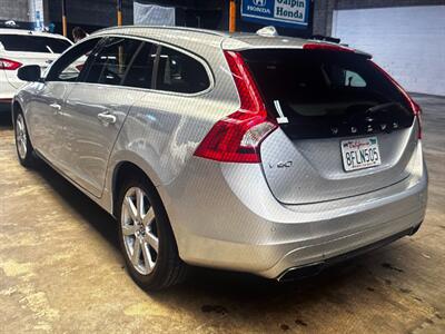 2017 Volvo V60 T5 Premier - Photo 2 - Los Angeles, CA 90022