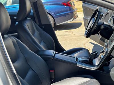 2017 Volvo V60 T5 Premier - Photo 15 - Los Angeles, CA 90022