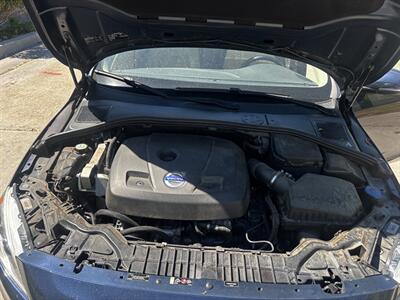 2015 Volvo S60 T5 Drive-E Premier Plus - Photo 16 - Los Angeles, CA 90022